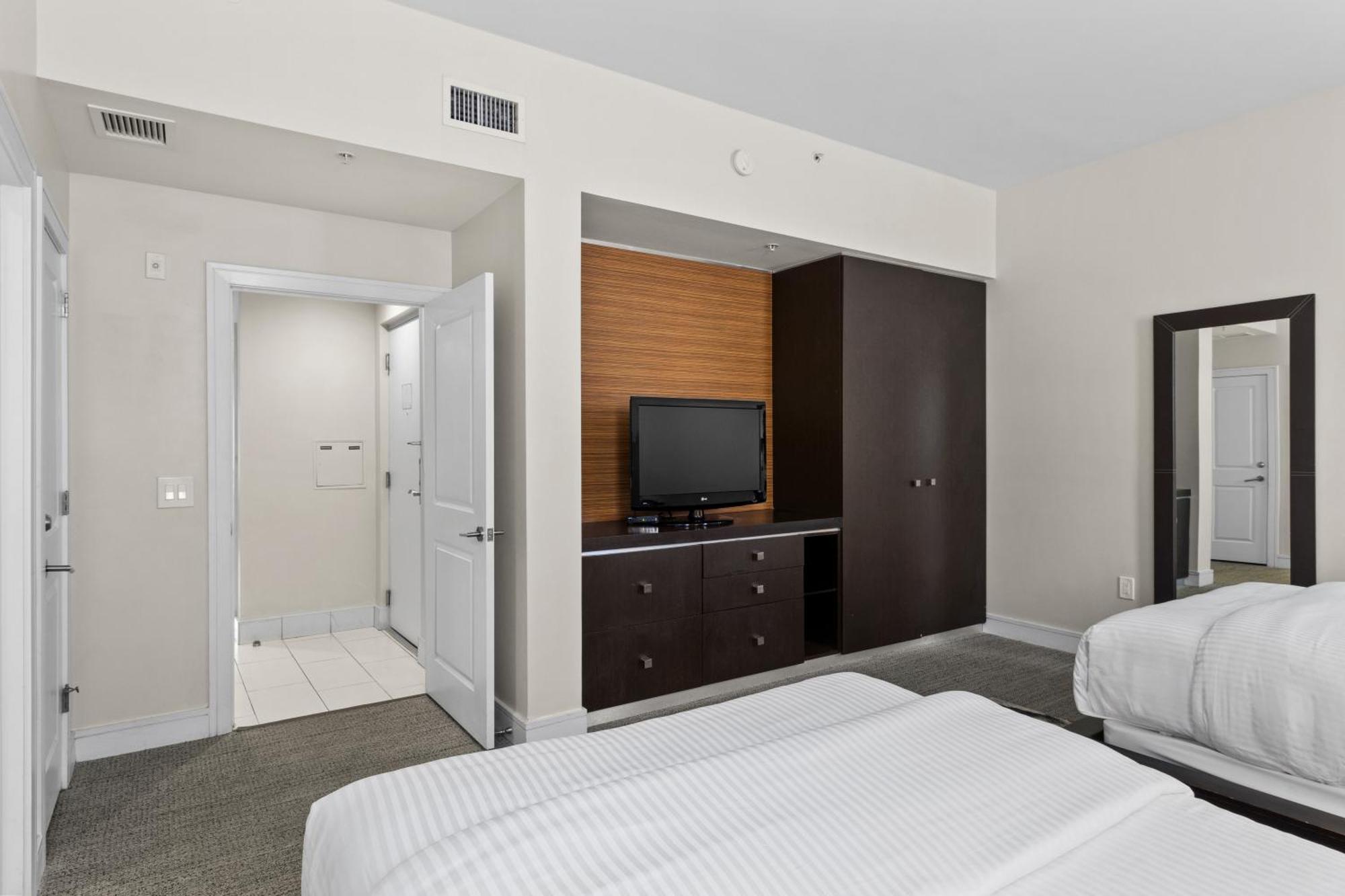 Отель Provident Doral At The Blue Экстерьер фото