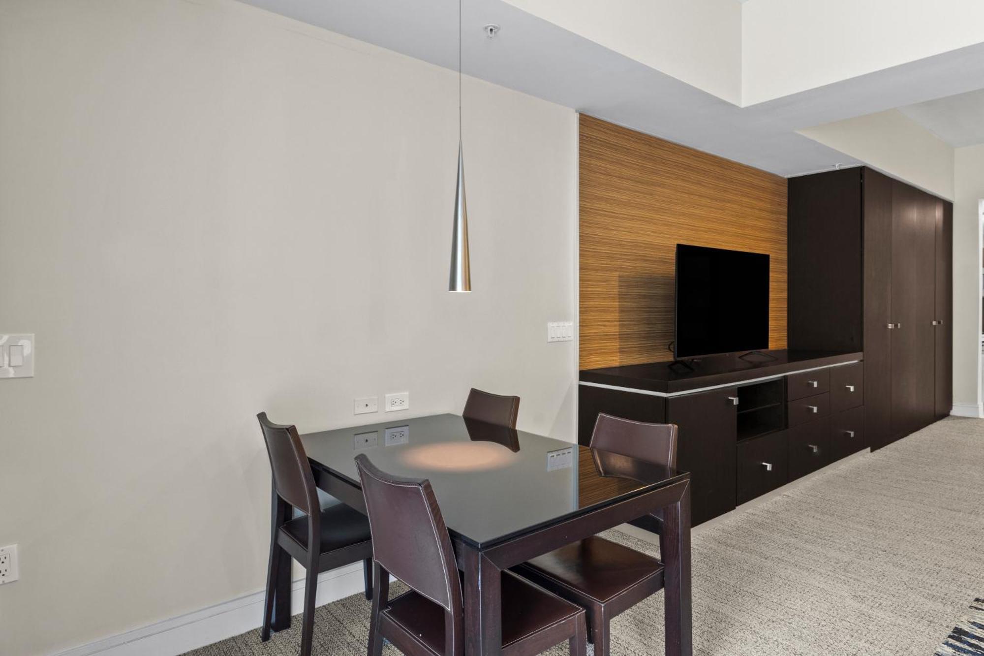 Отель Provident Doral At The Blue Экстерьер фото