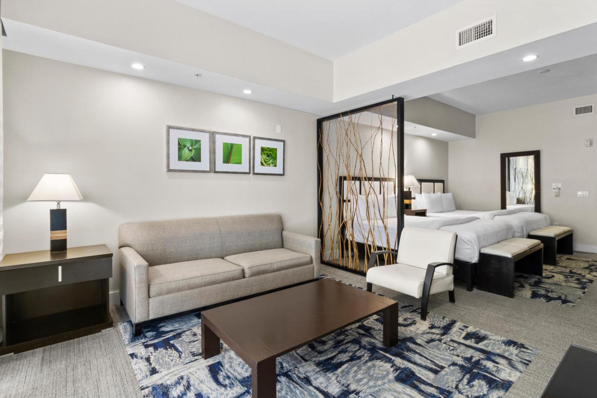 Отель Provident Doral At The Blue Экстерьер фото